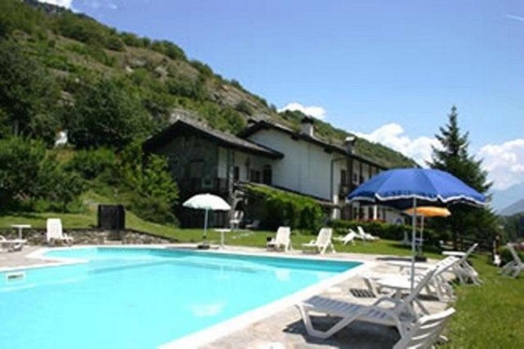 Hotel Veneriaz Nus Buitenkant foto